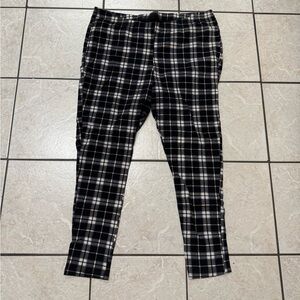 Torrid Women’s Plus Size 4 Black White Navy Plaid Print Stretch Leggings